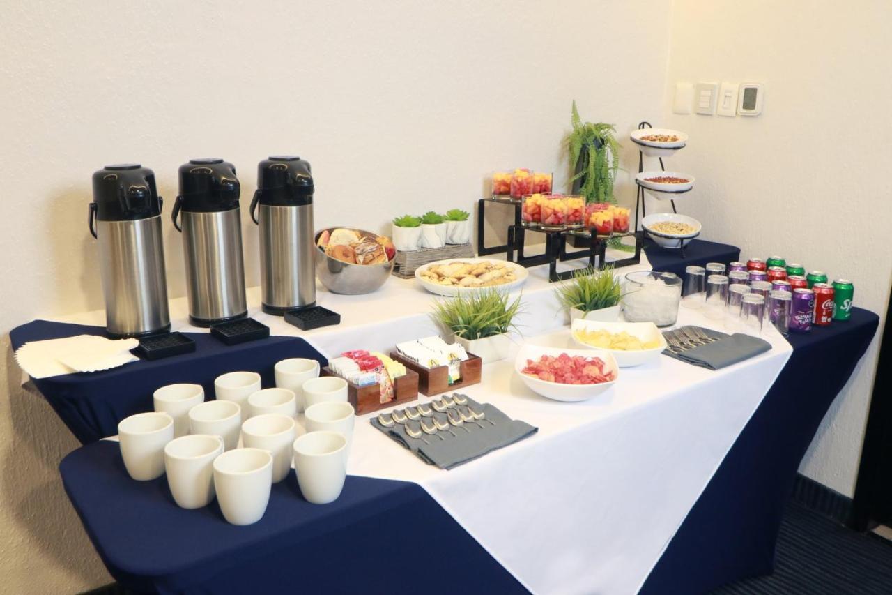 Holiday Inn Express San Luis Potosi By Ihg Zewnętrze zdjęcie